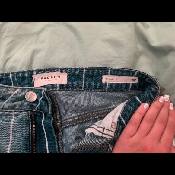 Pacsun Mom Striped Mom jeans - Picture 3 of 4